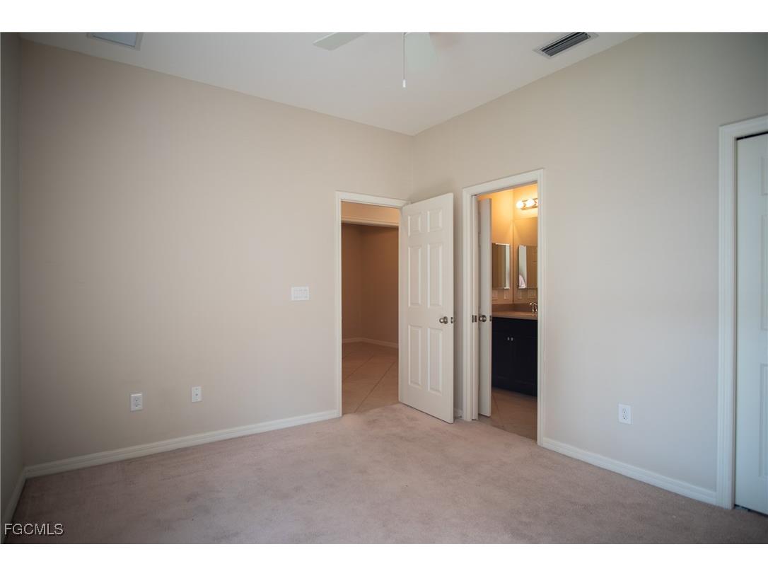 9968 Palmarrosa Way Fort Myers FL 33919 2025020214 image25