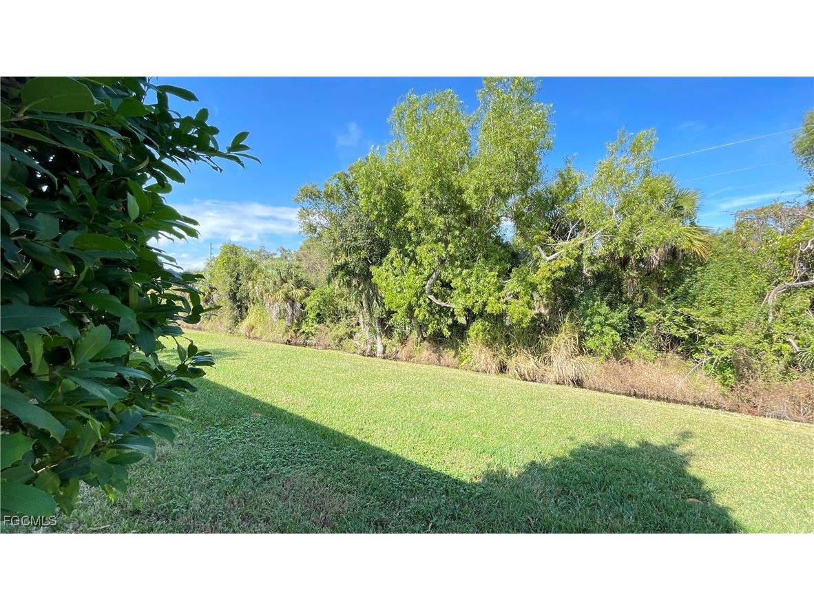 9968 Palmarrosa Way Fort Myers FL 33919 2025020214 image29
