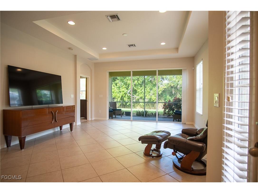 9968 Palmarrosa Way Fort Myers FL 33919 2025020214 image7