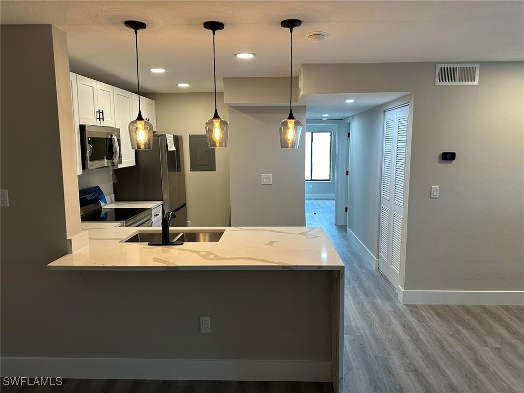 9970 Sailview Court #12 Fort Myers FL 33905 224064404 image1