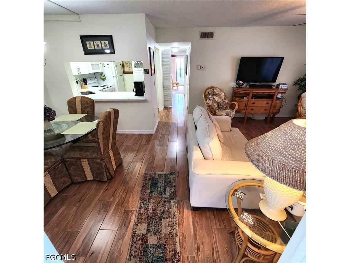 9970 Sailview Court #4-D1 Fort Myers FL 33905 2026021136 image3