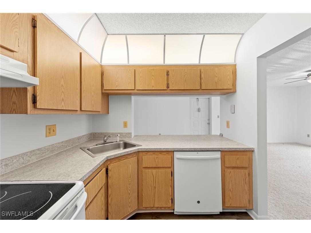 9970 Sailview Court #9 Fort Myers FL 33905 225058909 image9