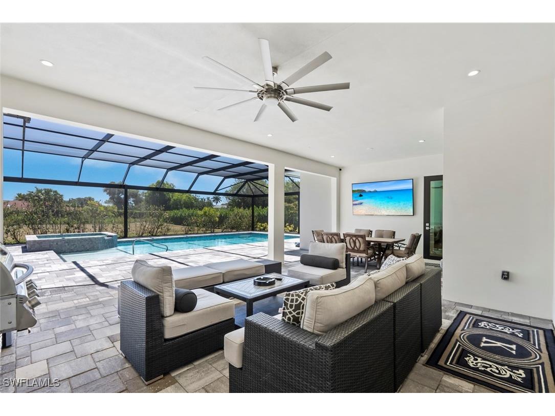 9974 Winterview Drive Naples FL 34109 225067582 image2