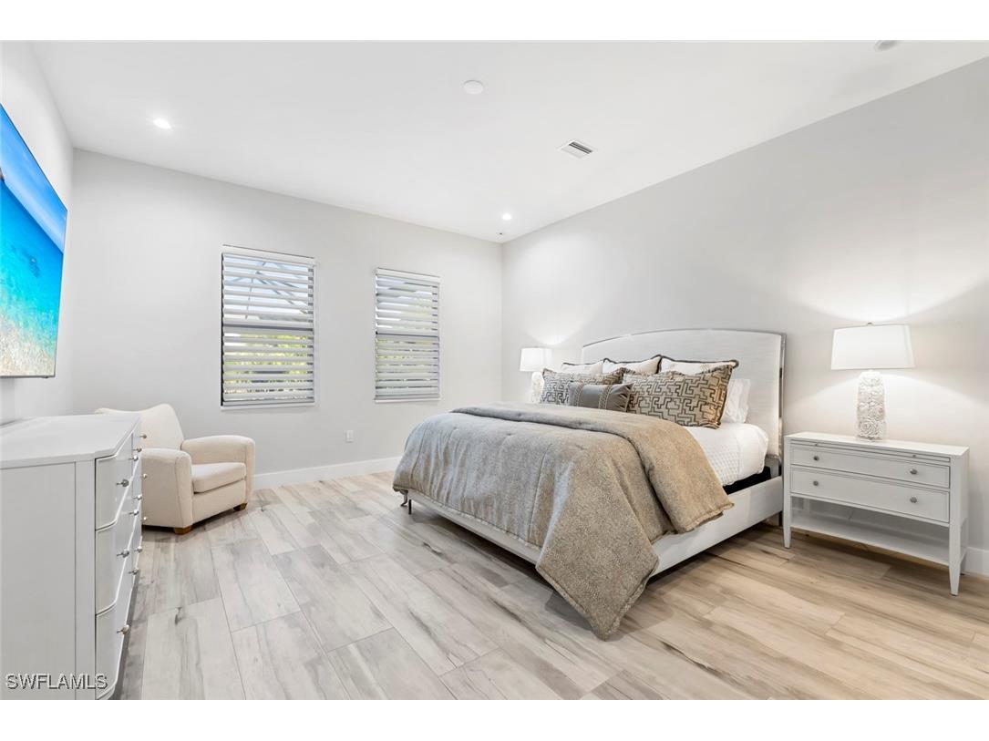 9974 Winterview Drive Naples FL 34109 225067582 image30