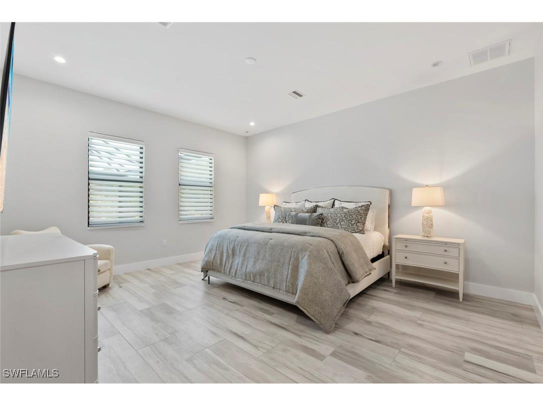 9974 Winterview Drive Naples FL 34109 225067582 image31