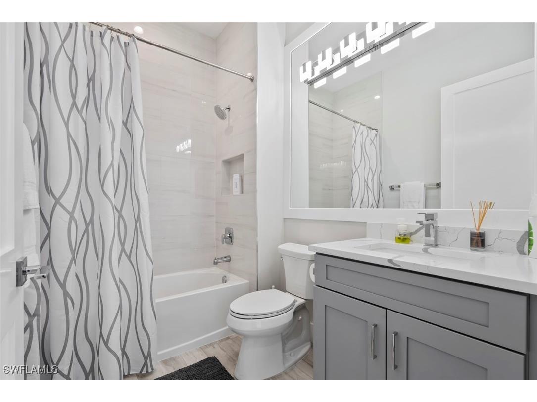 9974 Winterview Drive Naples FL 34109 225067582 image36