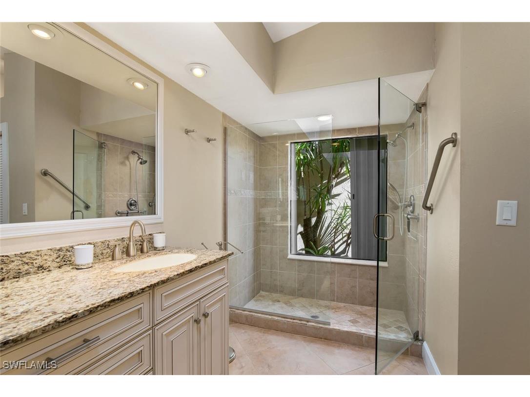 9977 Treasure Cay Ln Bonita Springs FL 34135 225084330 image12