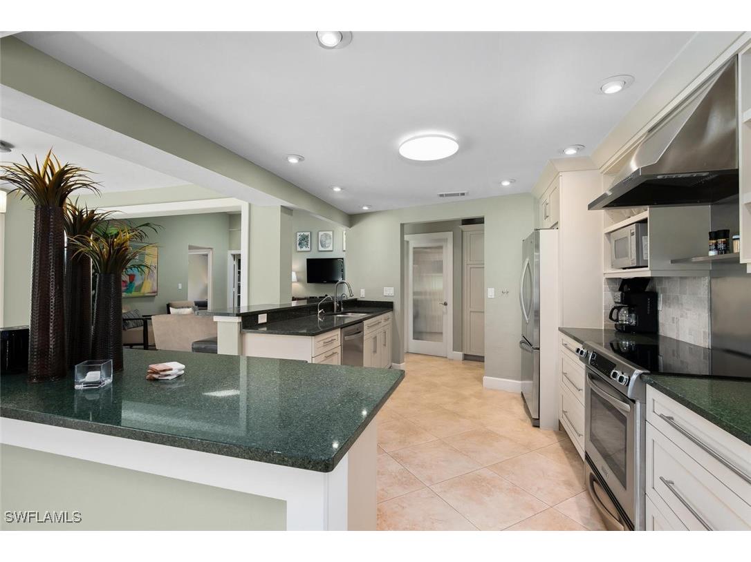 9977 Treasure Cay Ln Bonita Springs FL 34135 225084330 image5