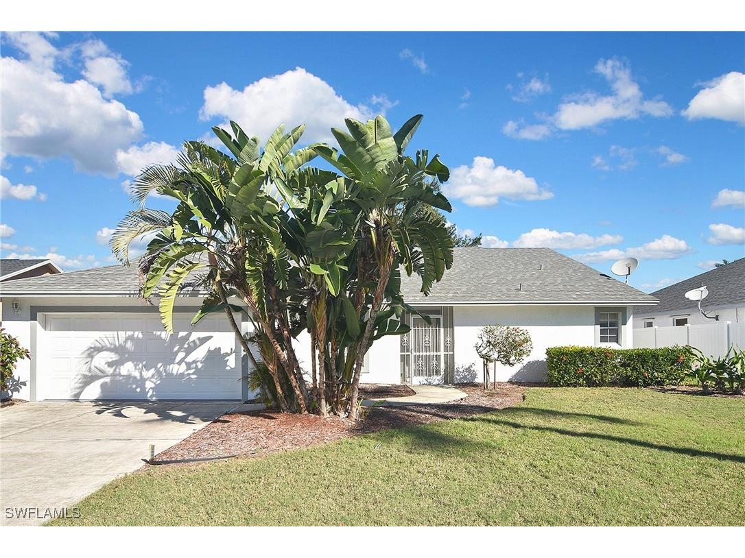 9985 Boca Avenue N Naples FL 34109 226004495 image1