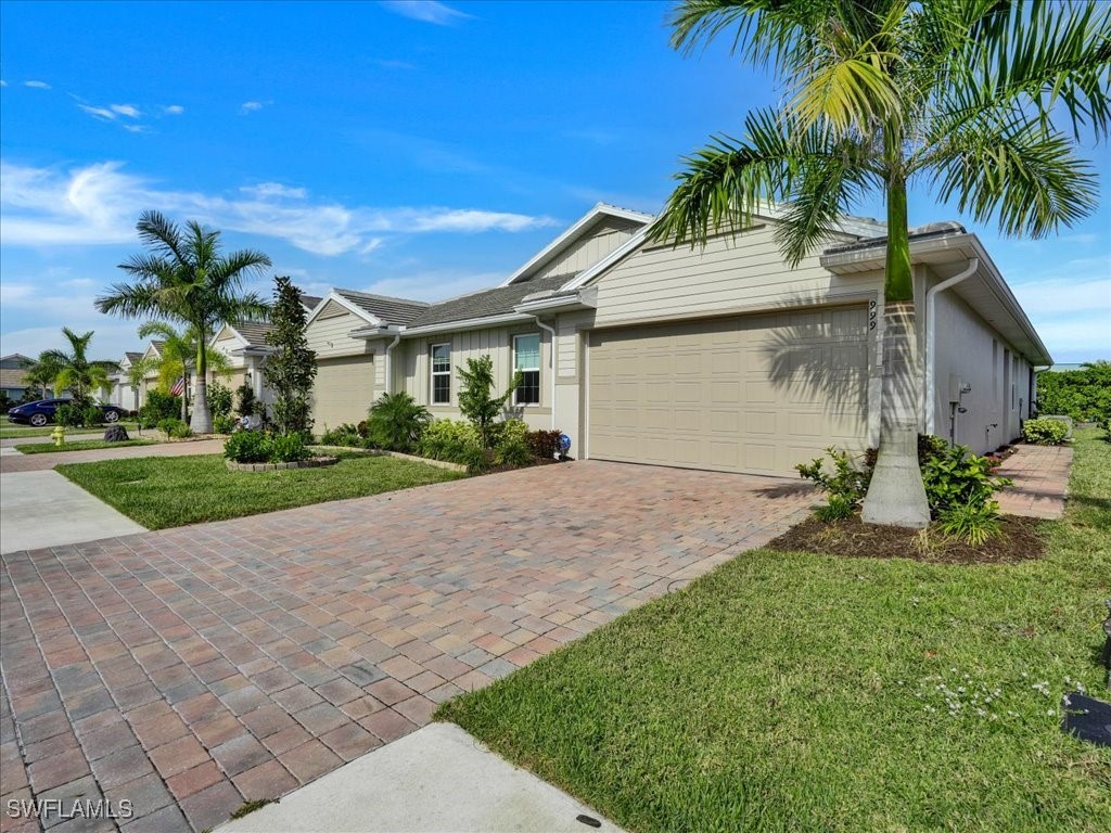 999 Enbrook Loop Naples FL 34114 226001225 image40
