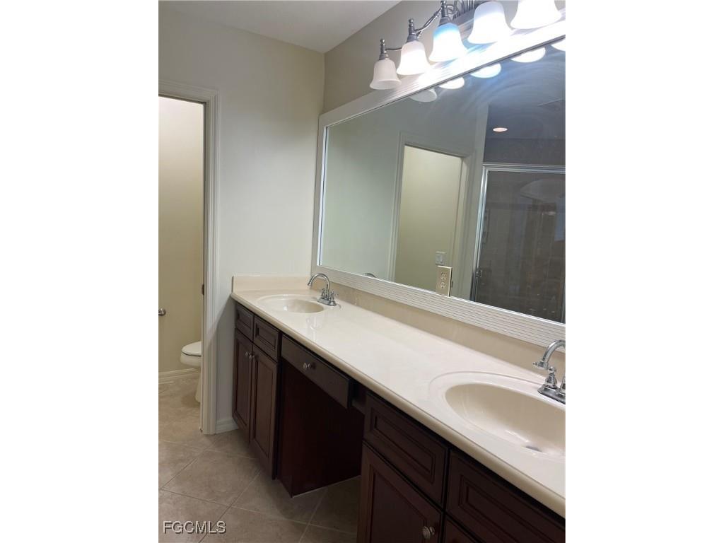 9999 Chiana Circle Fort Myers FL 33905 2025009977 image32