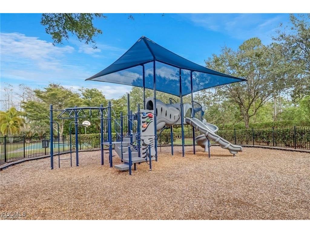 9999 Chiana Circle Fort Myers FL 33905 2025009977 image49