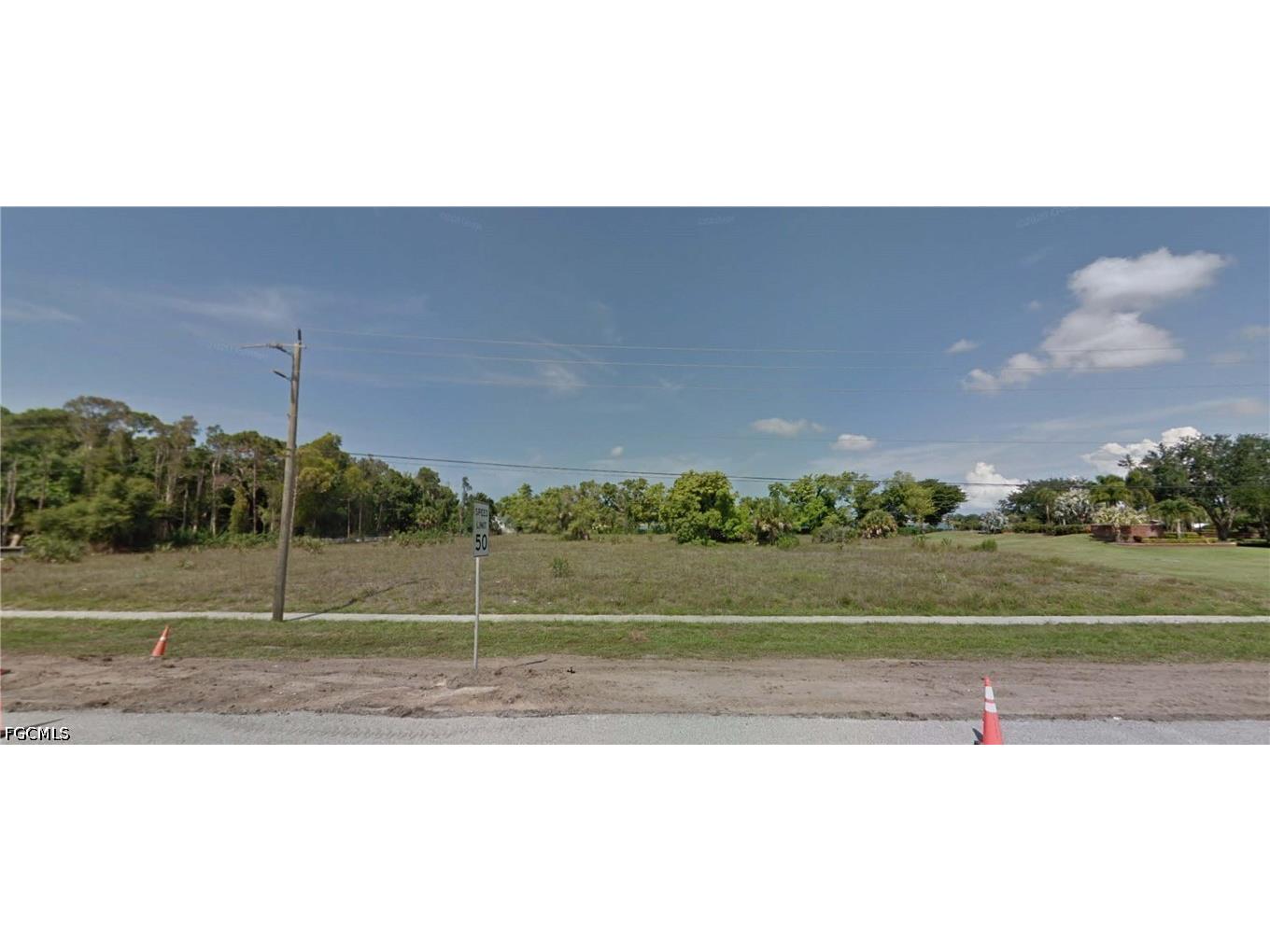 Access Undetermined Us 41 Fort Myers FL 33908 2026026605 image2