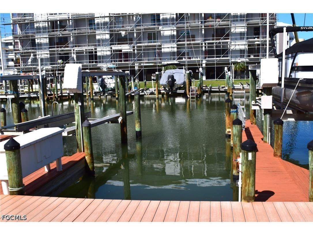 DOCK 25 - 4481 BAY BEACH Fort Myers Beach FL 33931 2026019421 image5