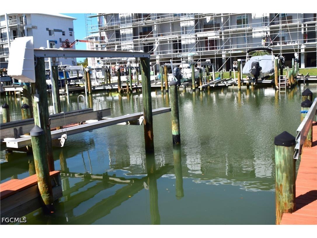DOCK 25 - 4481 BAY BEACH Fort Myers Beach FL 33931 2026019421 image7