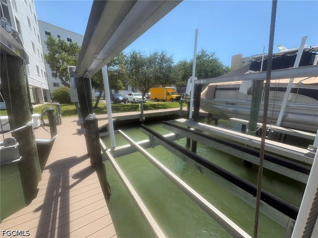 Dock 5 - 4341 Bay Beach Lane Fort Myers Beach FL 33931 2026019296 image9