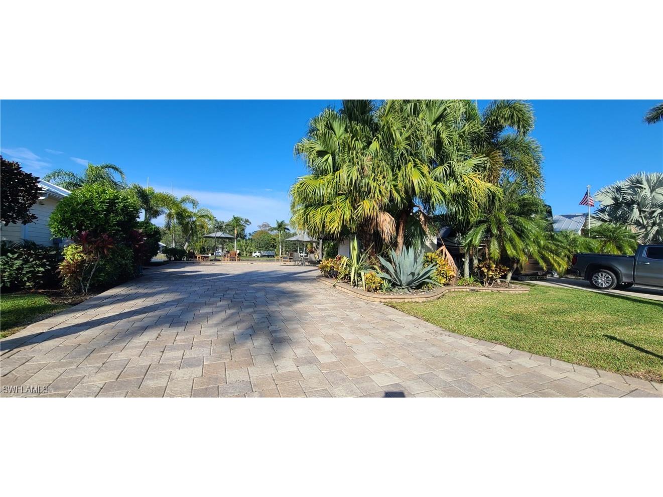 Lot 15 3037 E Riverbend Resort Boulevard Labelle FL 33935 224099024 image1