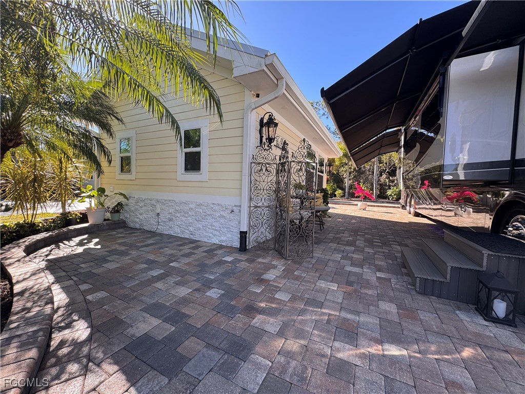 Lot 201 3024 Cupola Lane N Labelle FL 33935 2025026351 image5