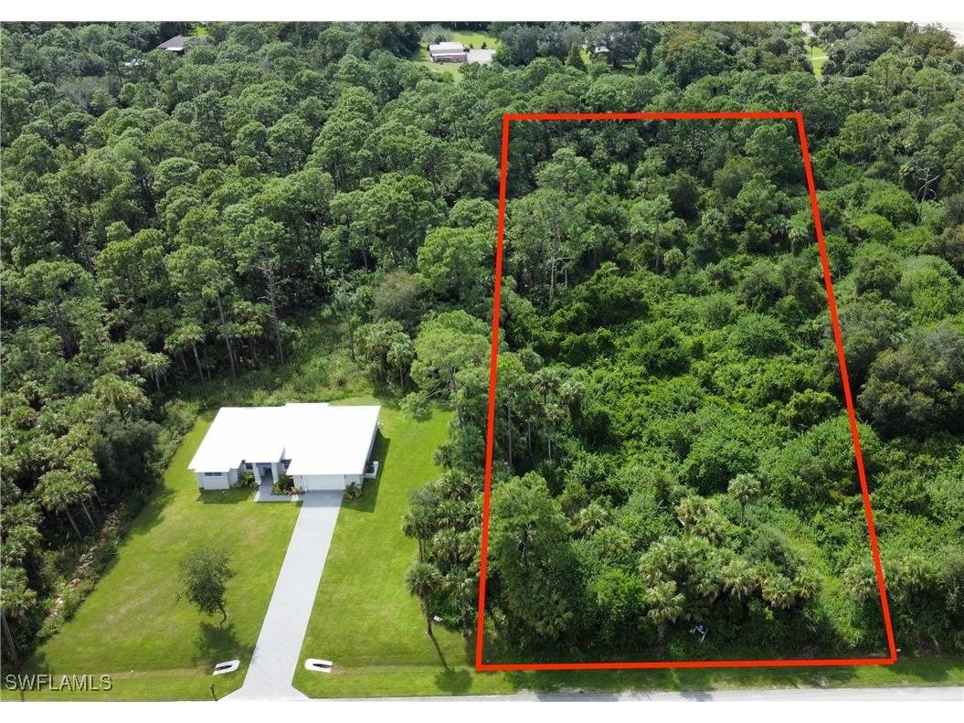 XXX 13th Street NW Naples FL 34120 224088110 image1