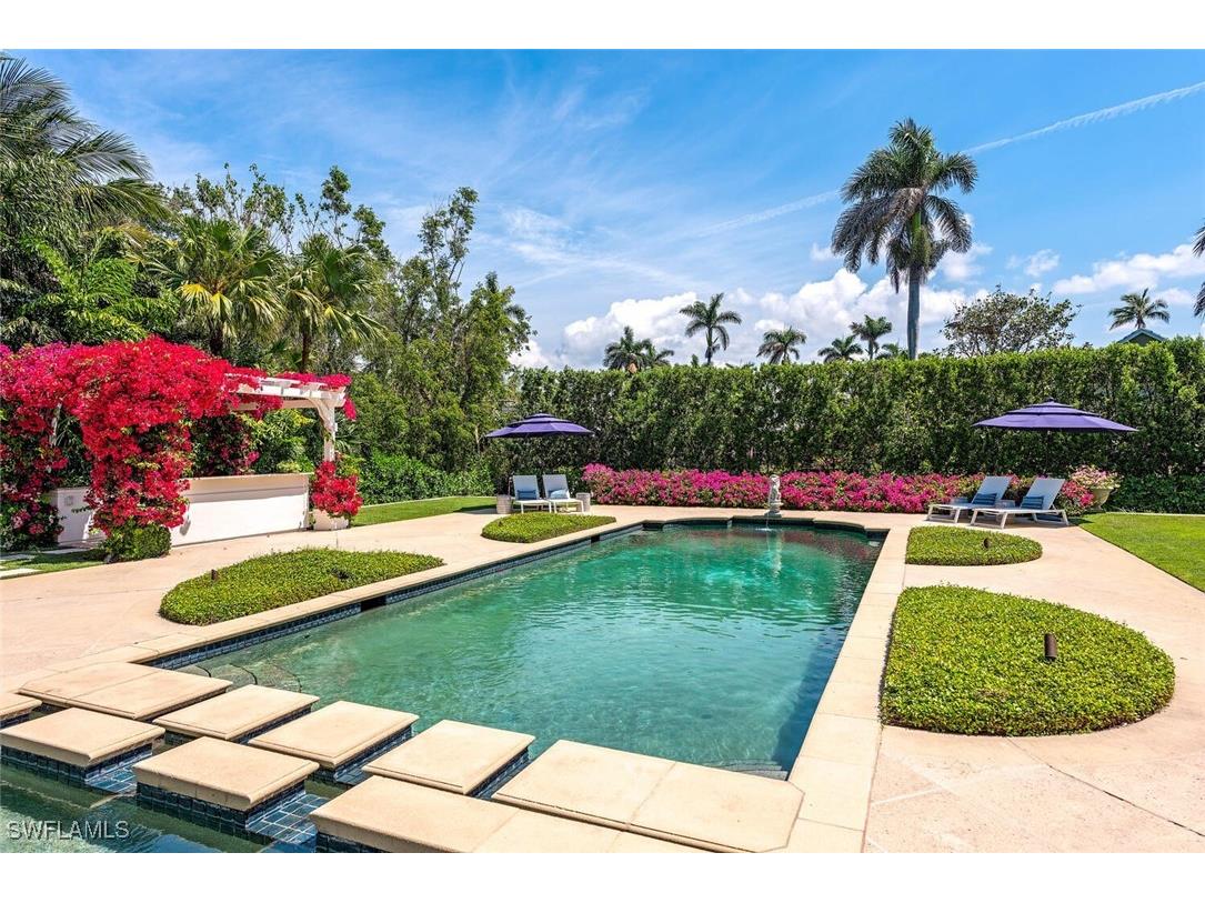 XXX Lantern Lane Naples FL 34102 225084208 image1