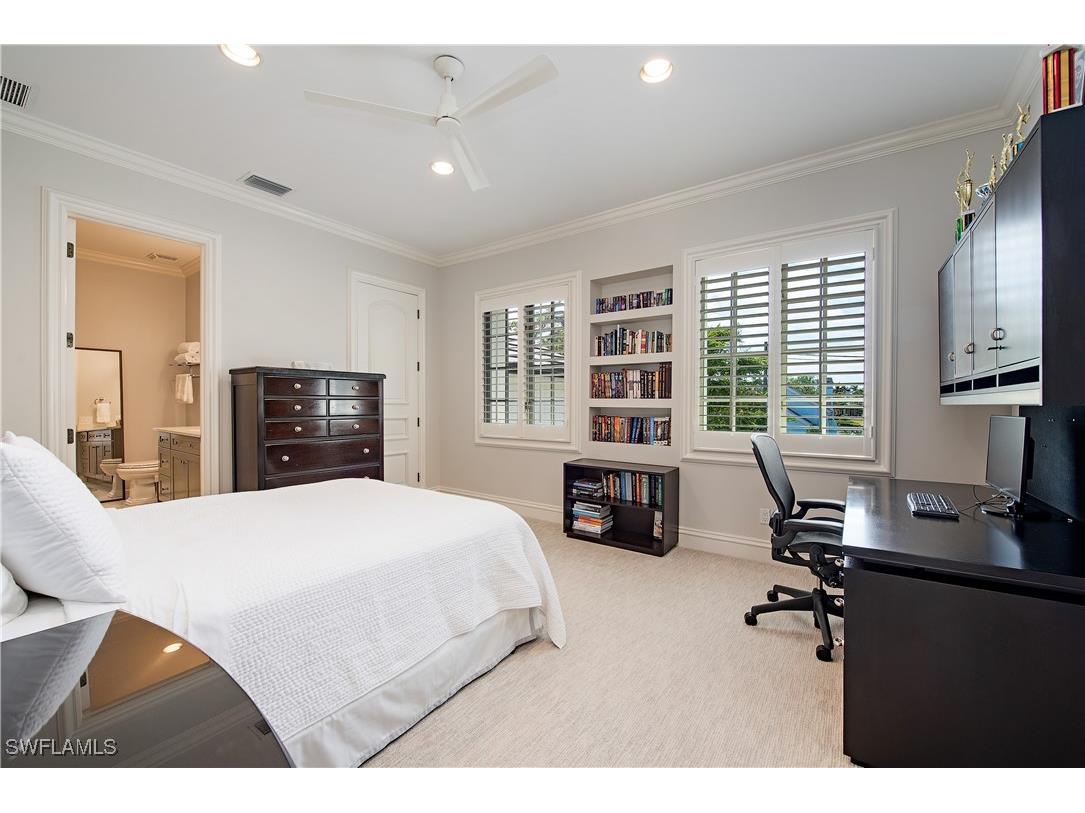 XXX Lantern Lane Naples FL 34102 225084208 image12