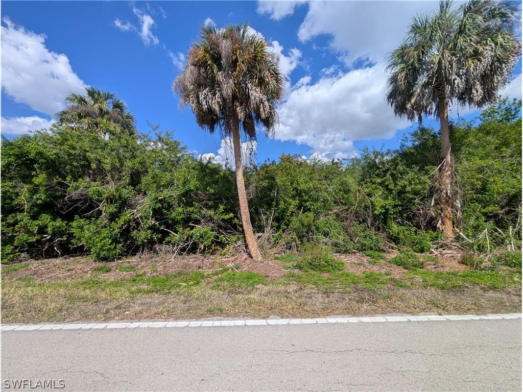 XXXX 18th Avenue NE Naples FL 34120 226008200 image1