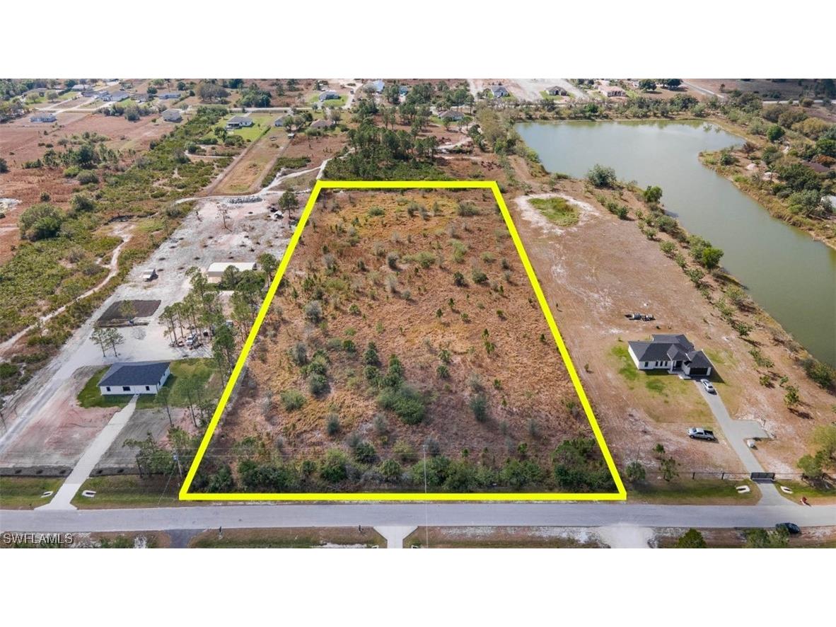 xxx 58th Avenue Naples FL 34120 223066506 image1