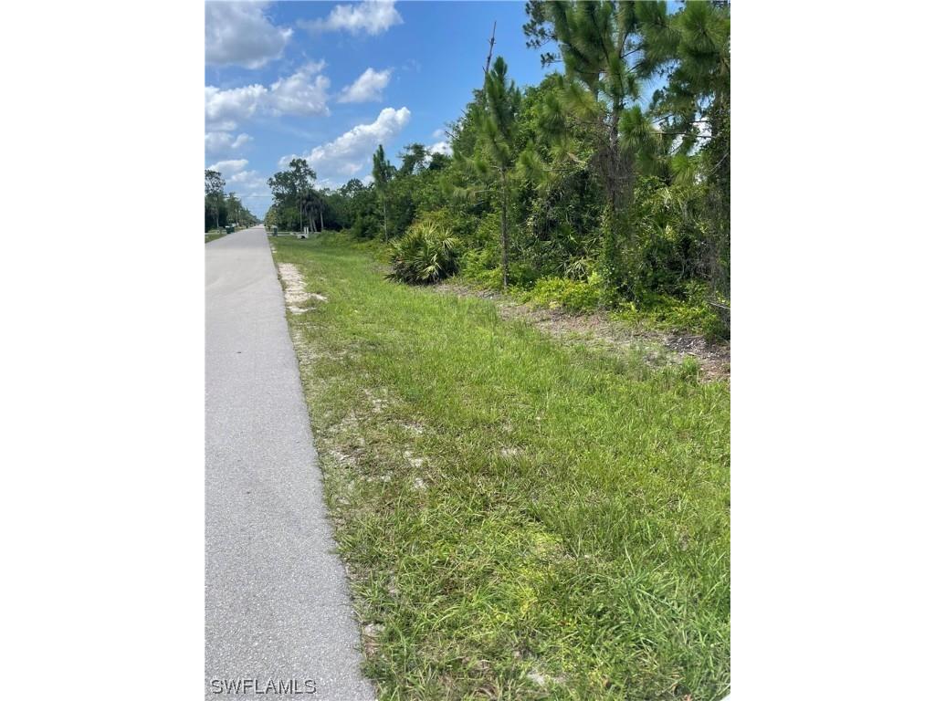 xxxx 12th Street NE Naples FL 34120 222048173 image1