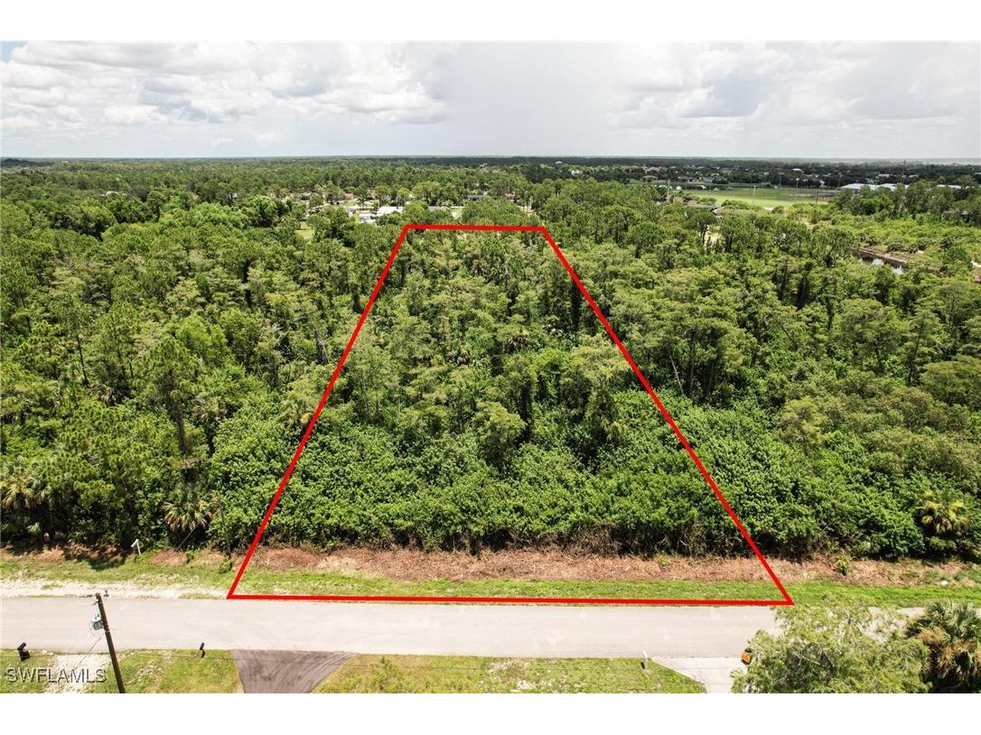 XXXX 16 Avenue NE Naples FL 34120 225077178 image4