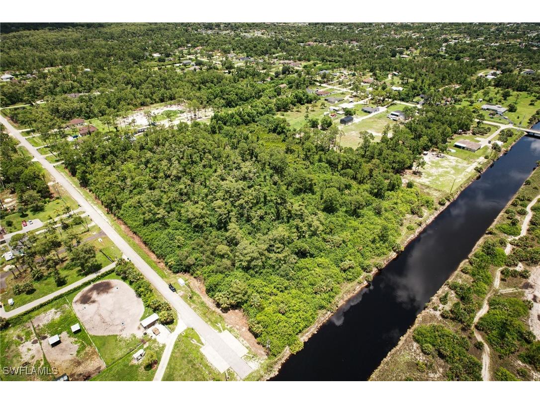 XXXX 16 Avenue NE Naples FL 34120 225077178 image6