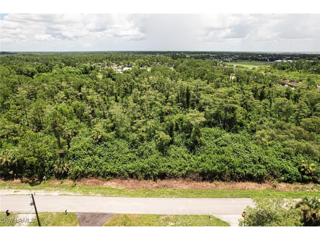 XXXX 16 Avenue NE Naples FL 34120 225077178 image9