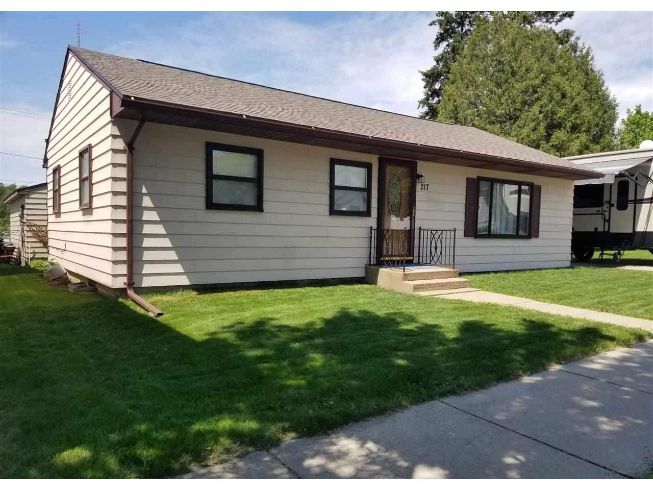 217 FOREST ST BUHL MN 55713 9931669 image1