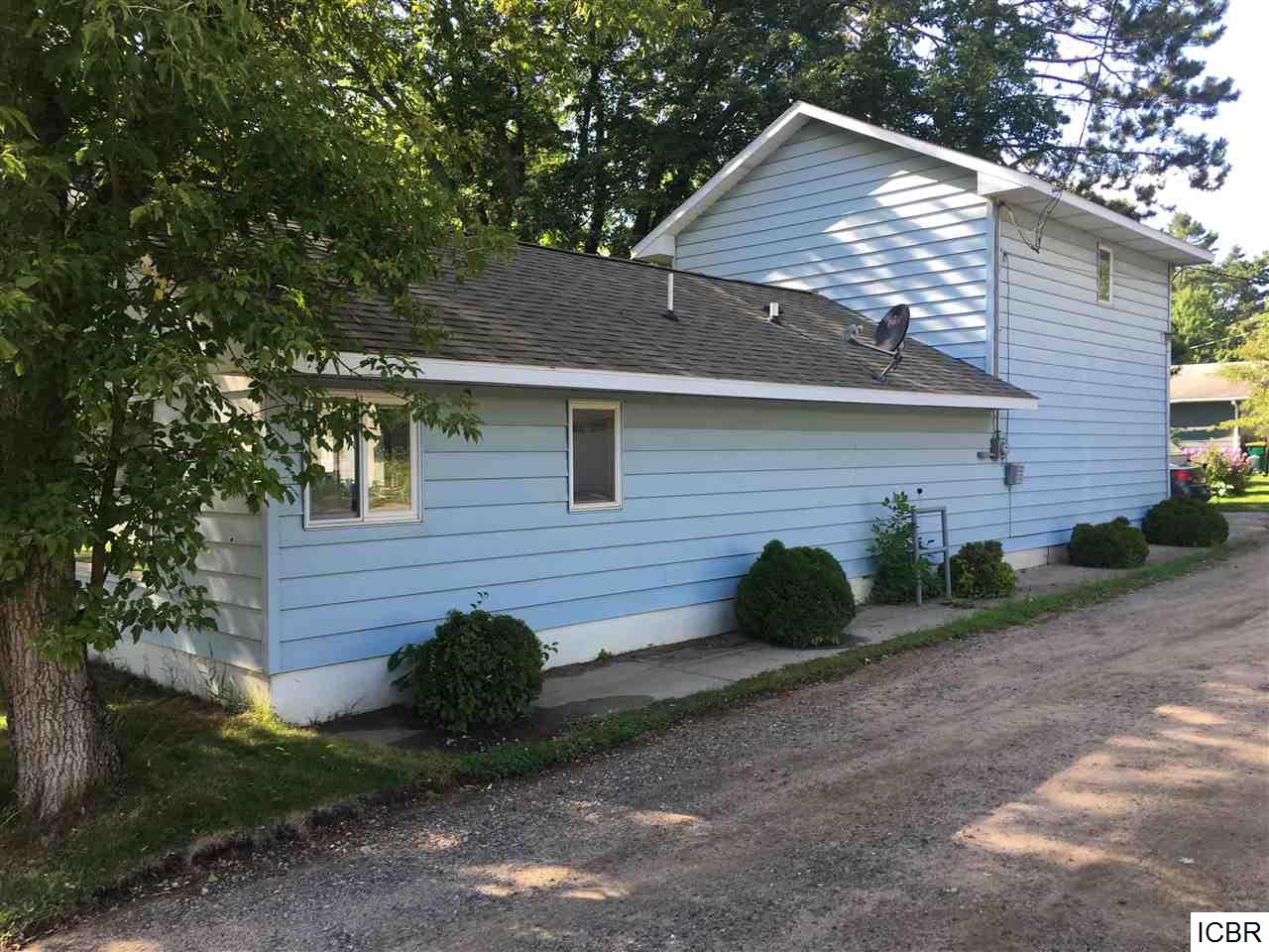 511 NE 5th ST, Grand Rapids, MN 55744 MLS 9930615 Edina Realty