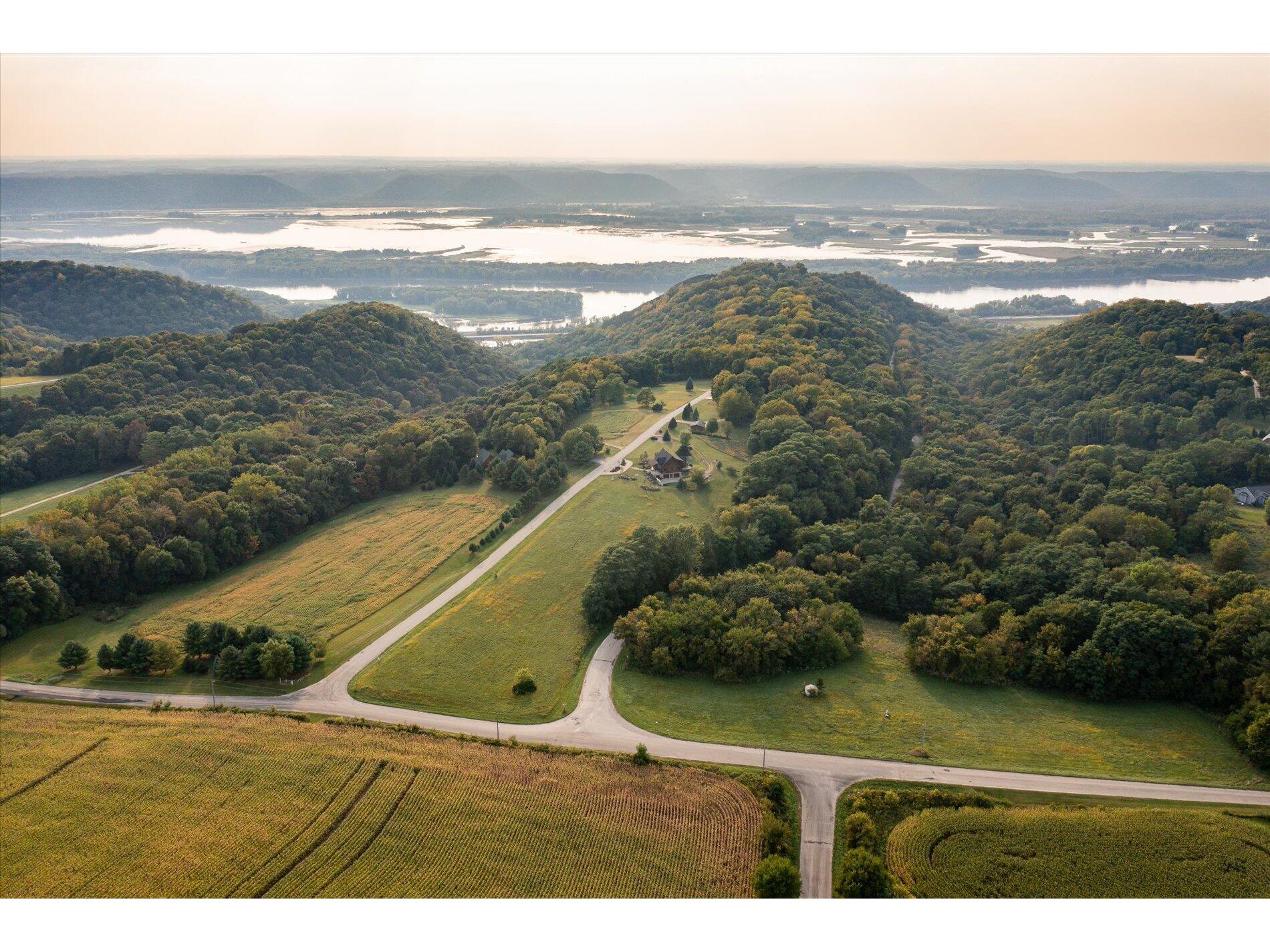 0 DeSoto Bluffs Freeman WI 54624 1936123 image3