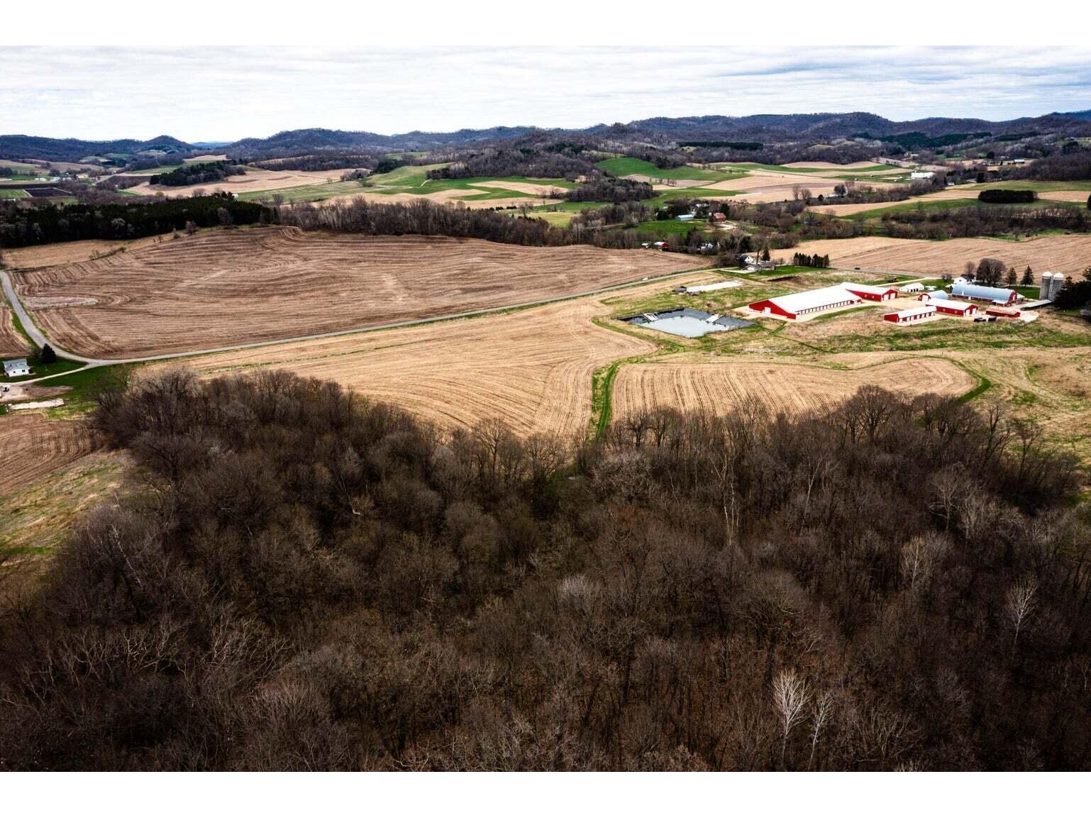 0 Glomstad Holmen WI 54636 1955883 image13