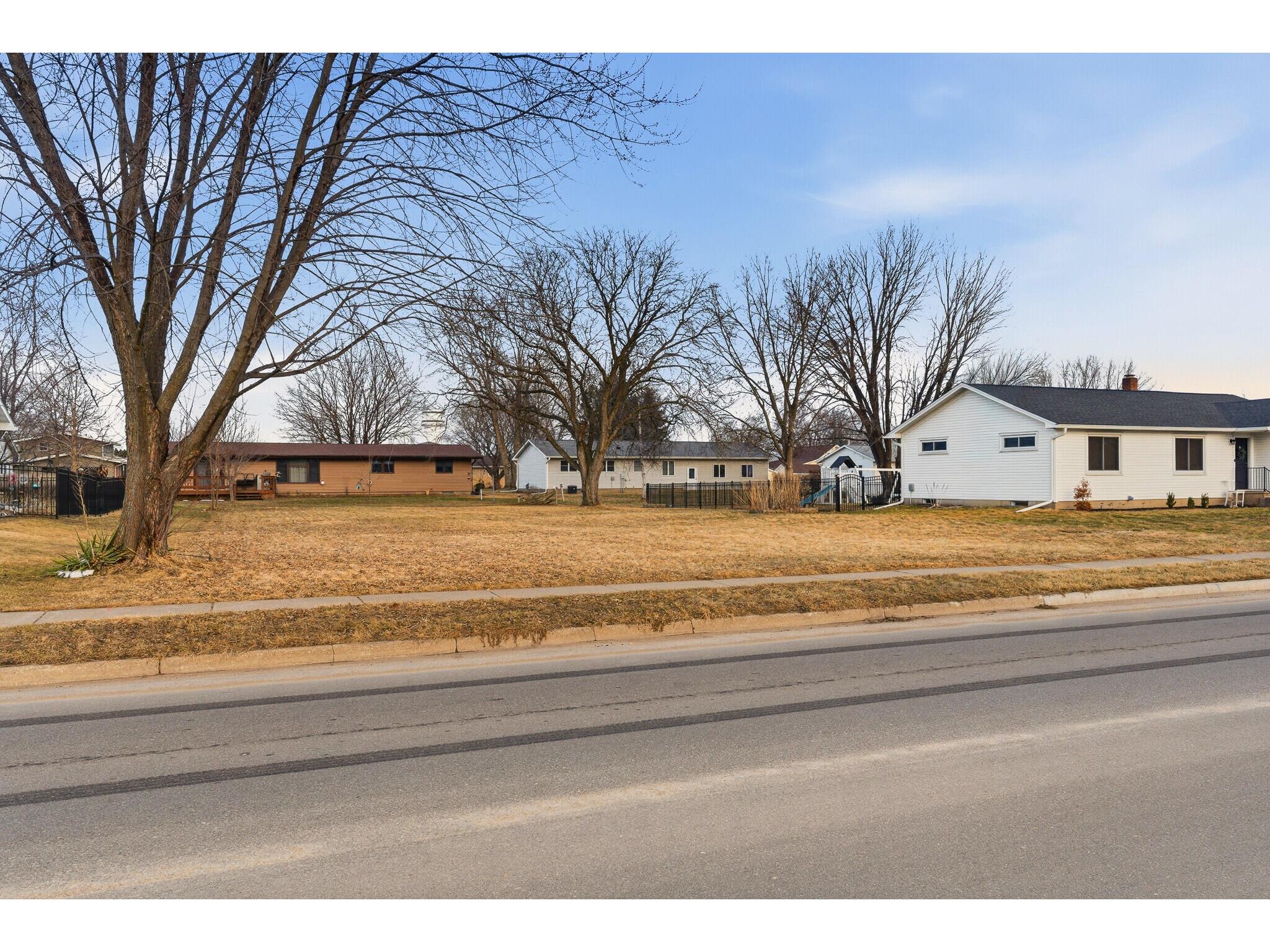 0 Mark West Salem WI 54669 1952705 image2