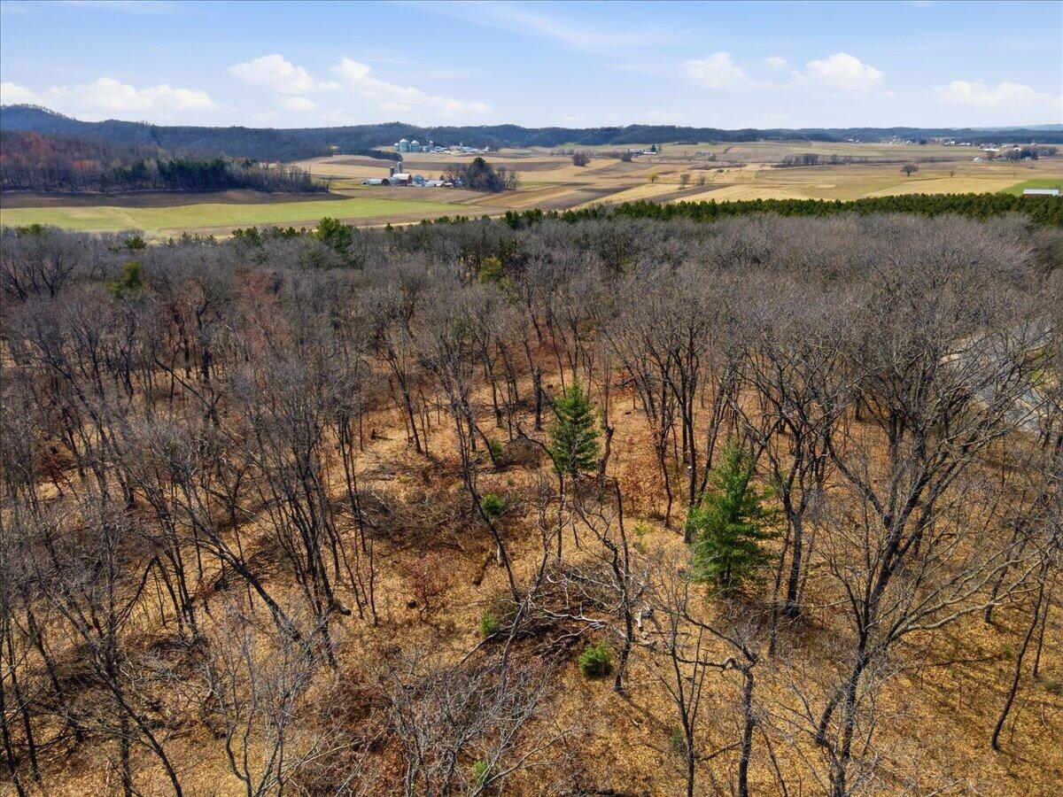 00 County Hwy A Farmington WI 54644 1958107 image17