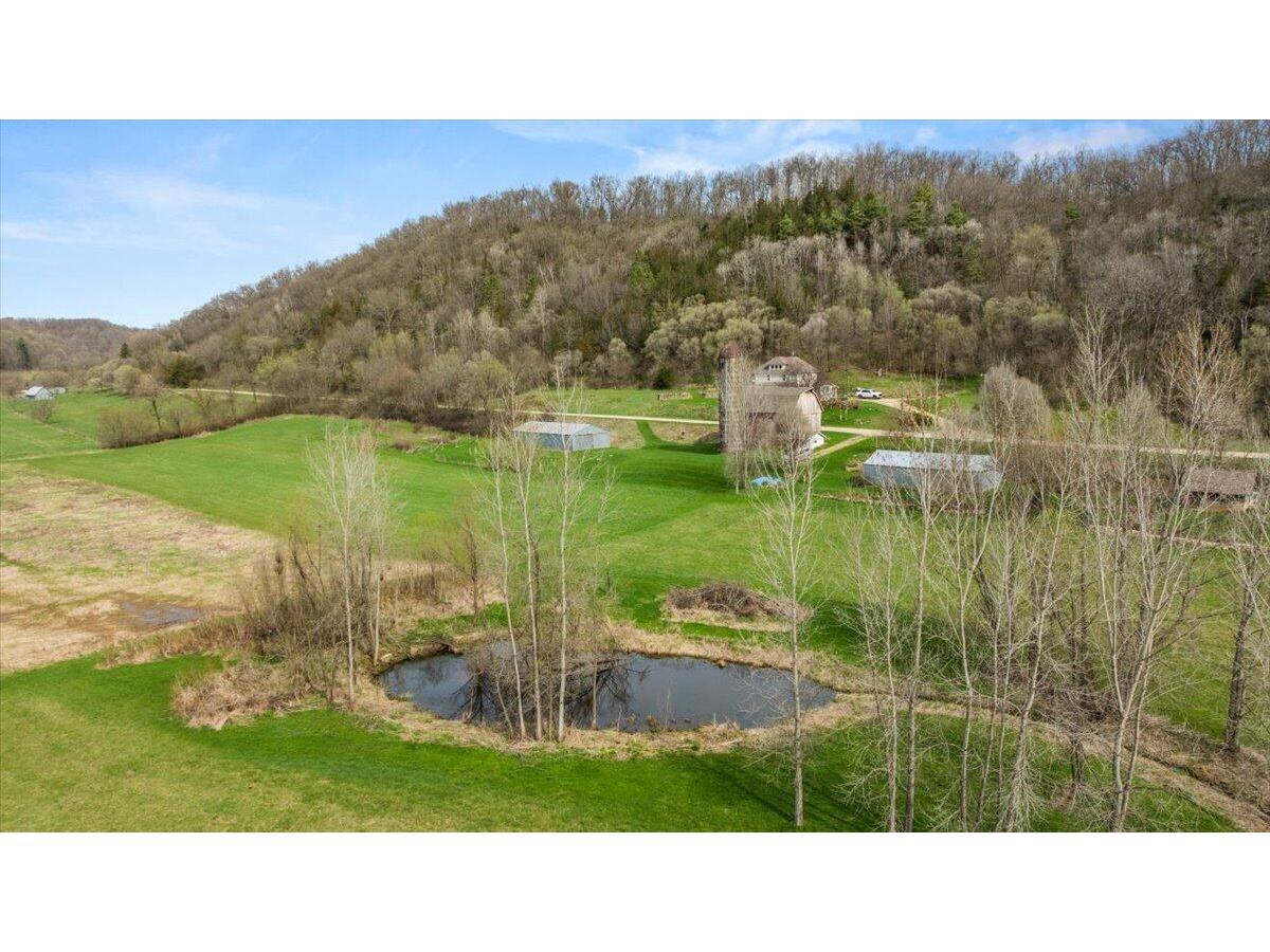 00 Johnstown Utica WI 54655 1959463 image1