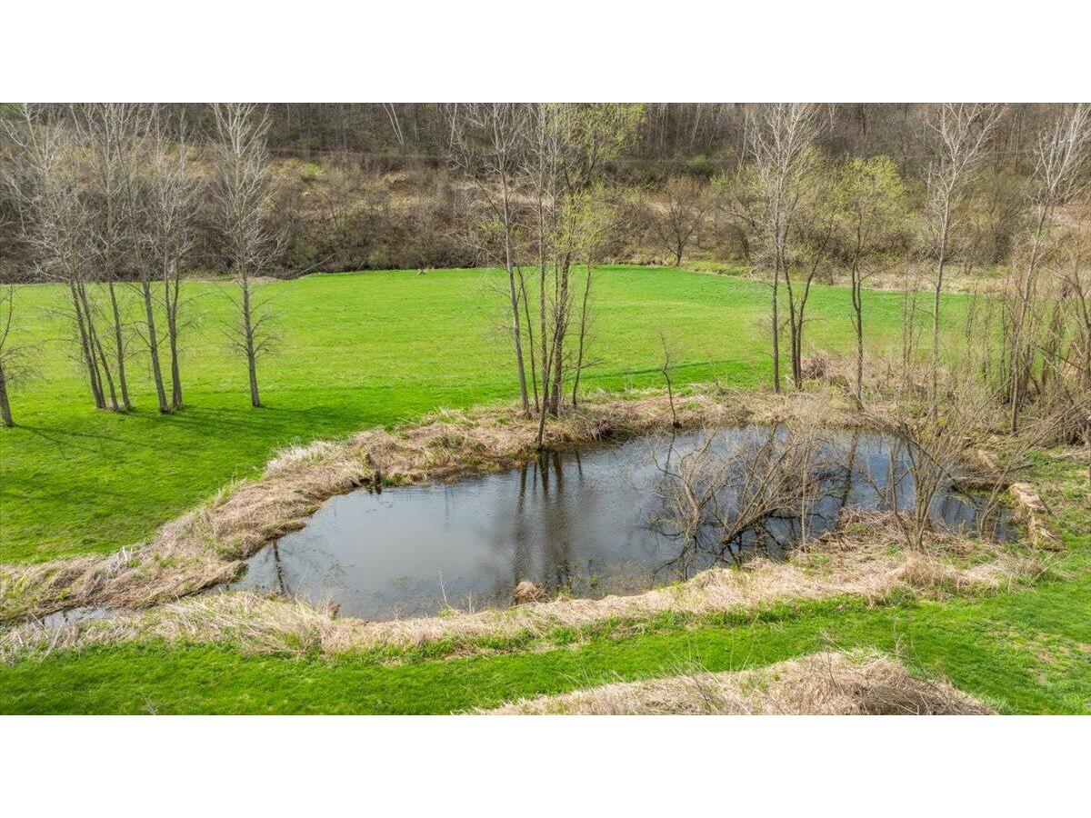 00 Johnstown Utica WI 54655 1959463 image6