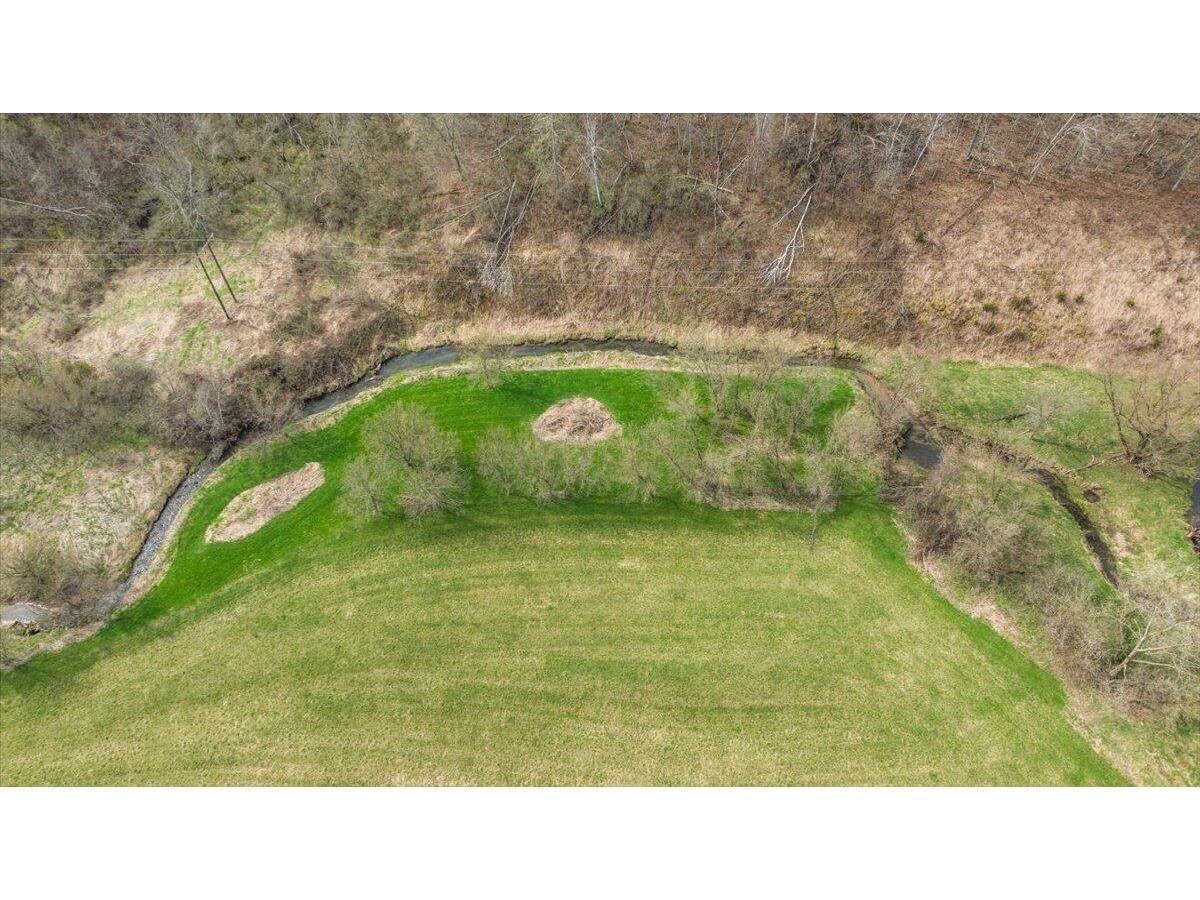 00 Johnstown Utica WI 54655 1959463 image8