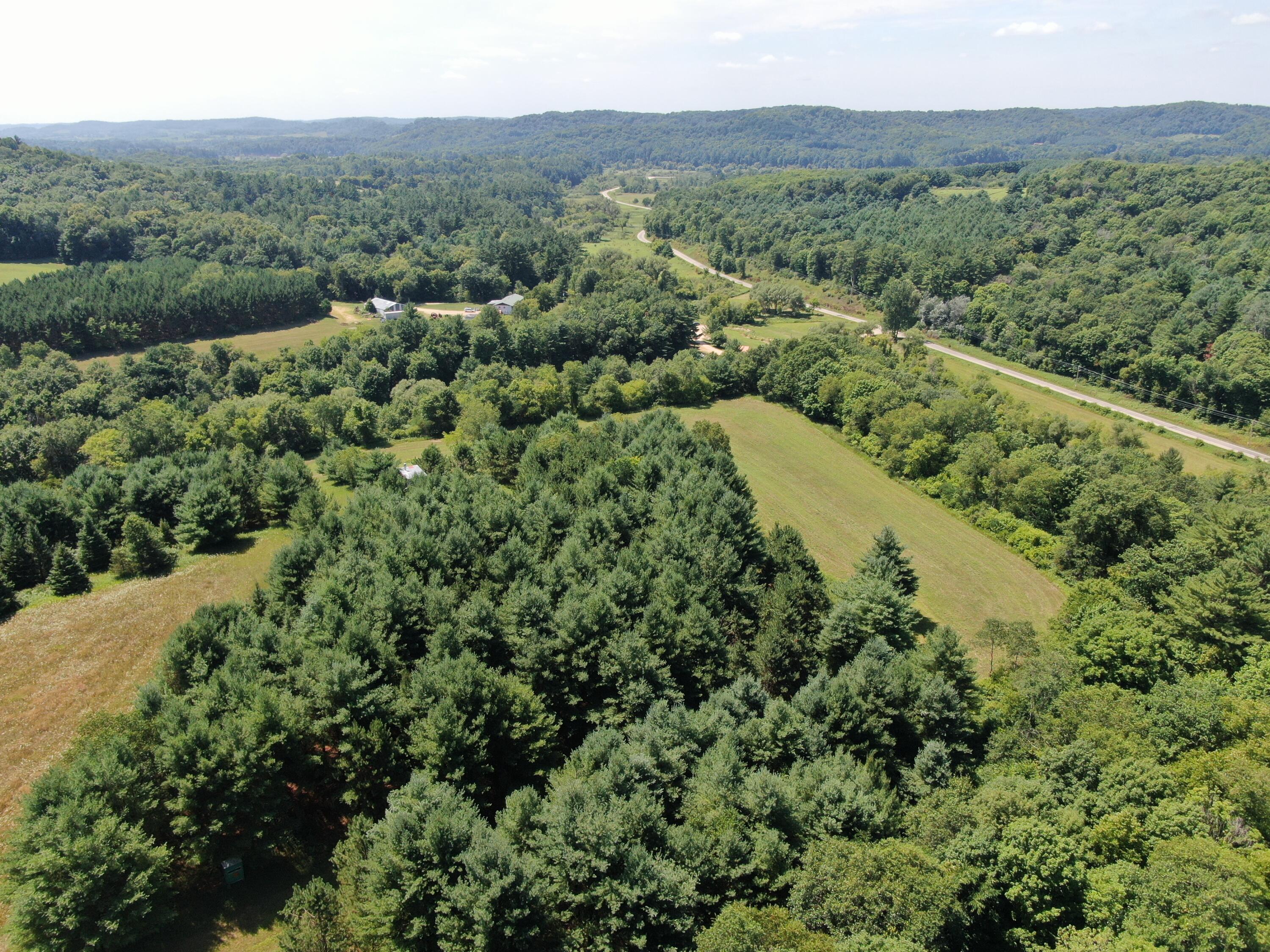 000 Drake Henrietta WI 53924 - Soules Creek 1929744 image2