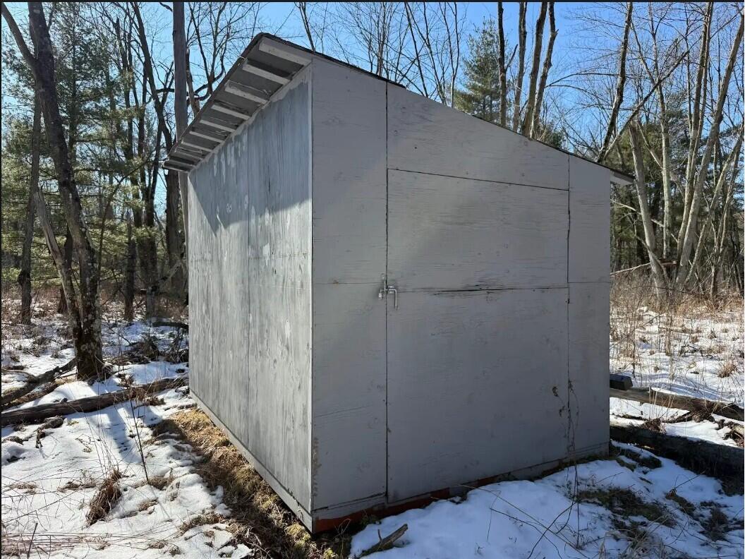 000 Hawk Adrian WI 54656 1953499 image21