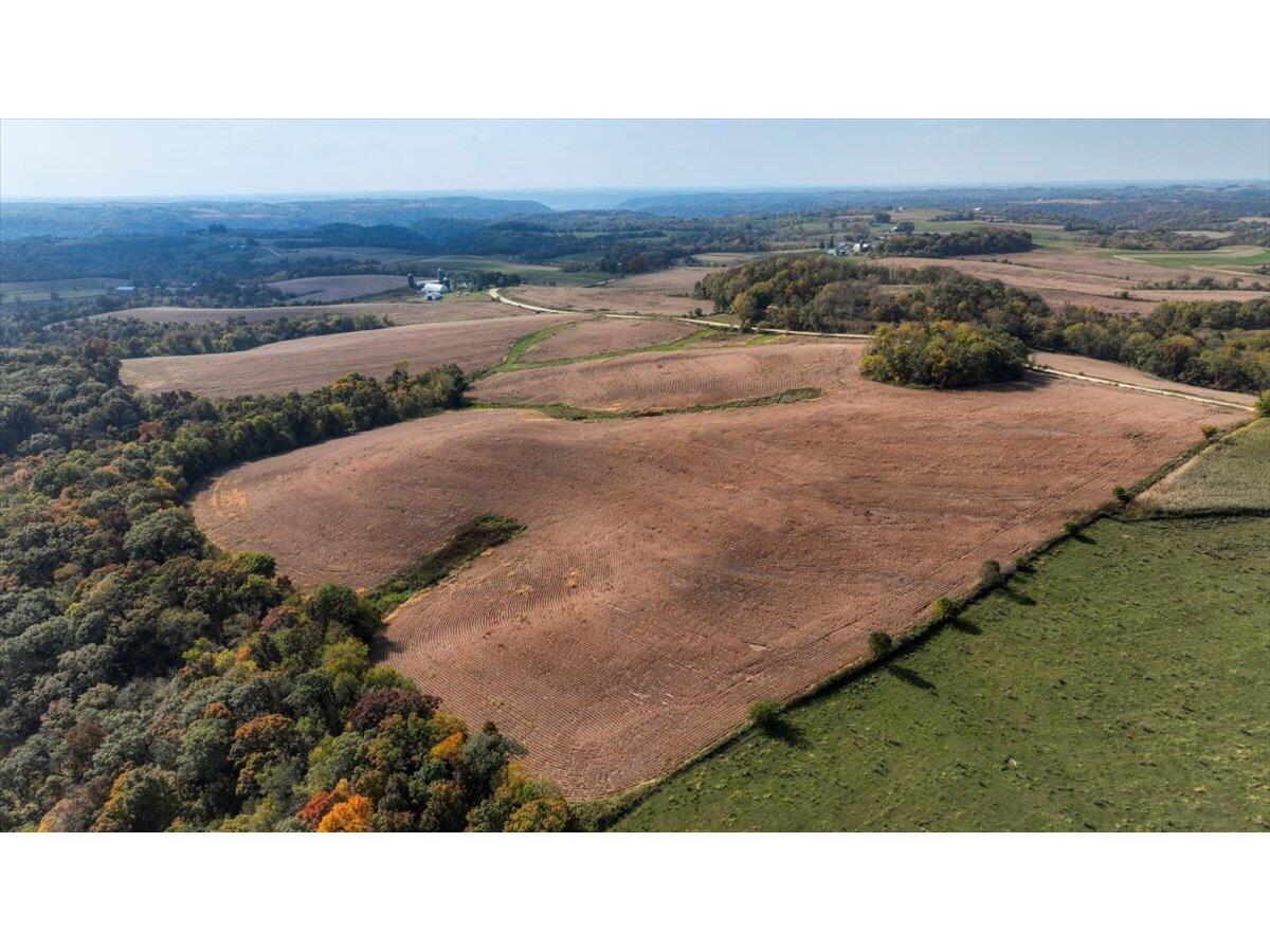 0000 Davenport Sterling WI 54628 1888467 image1