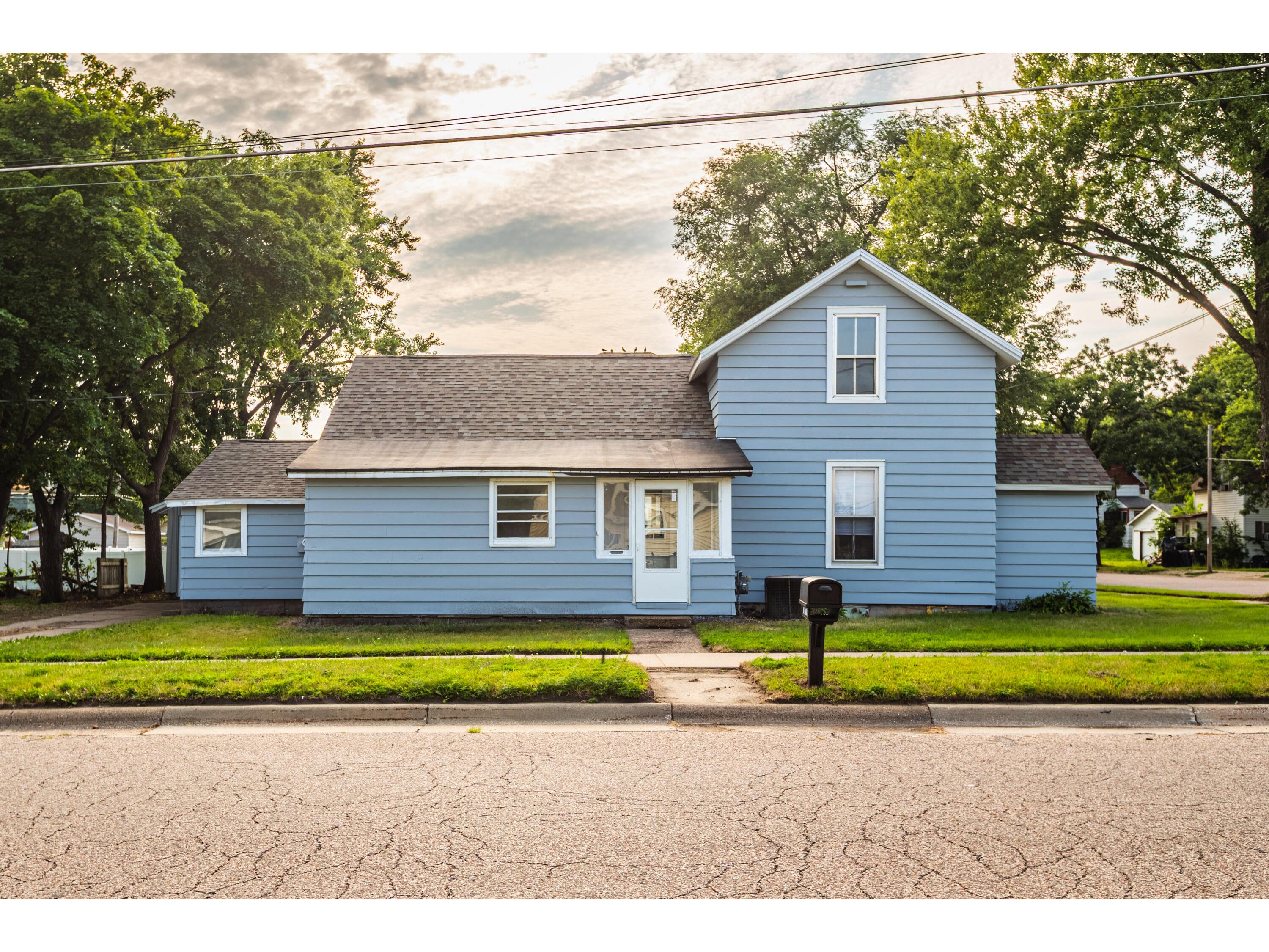 100 S Tyler Sparta WI 54656 1930773 image1