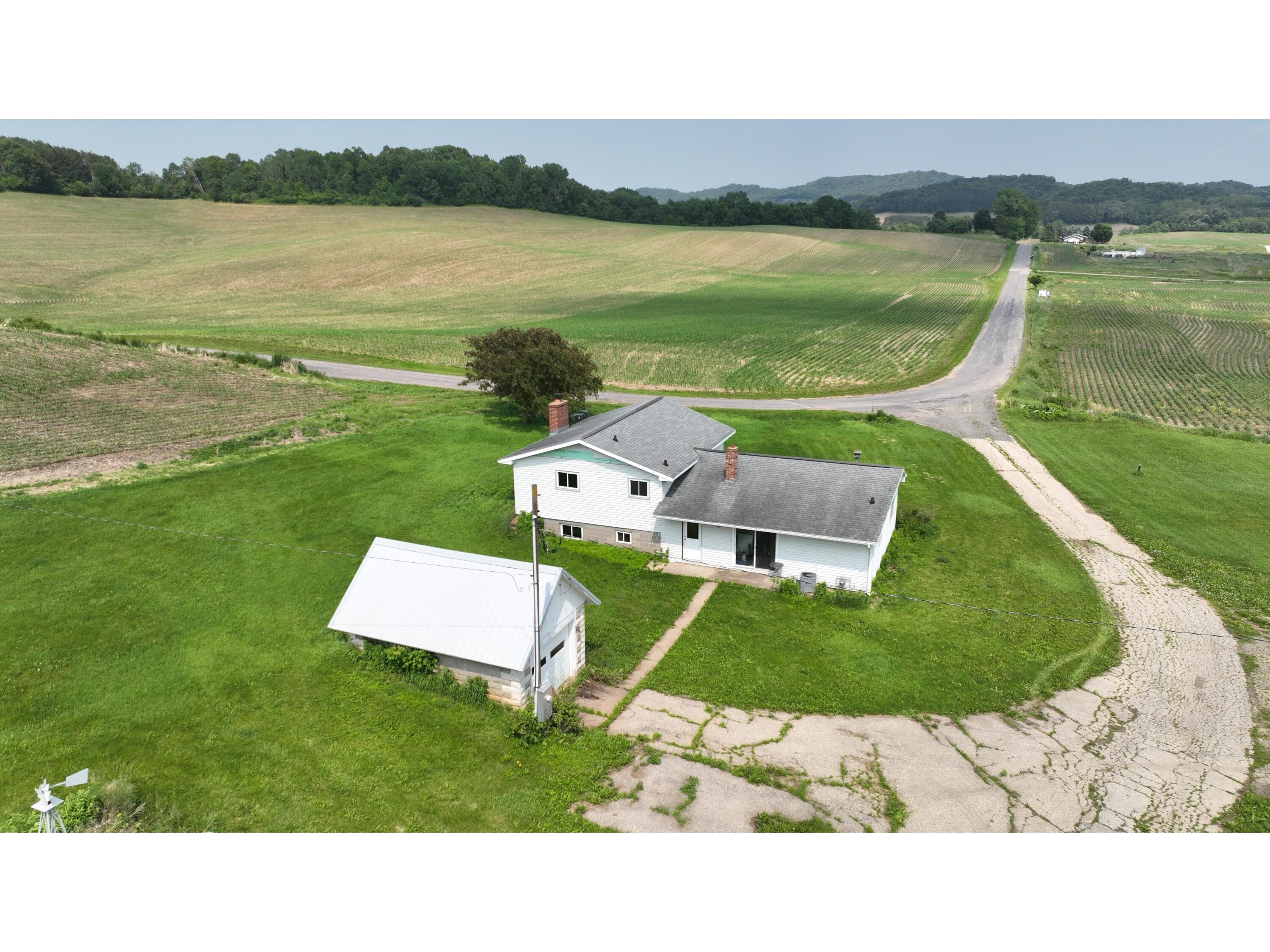 1000 Glomstad Holmen WI 54636 1924957 image6