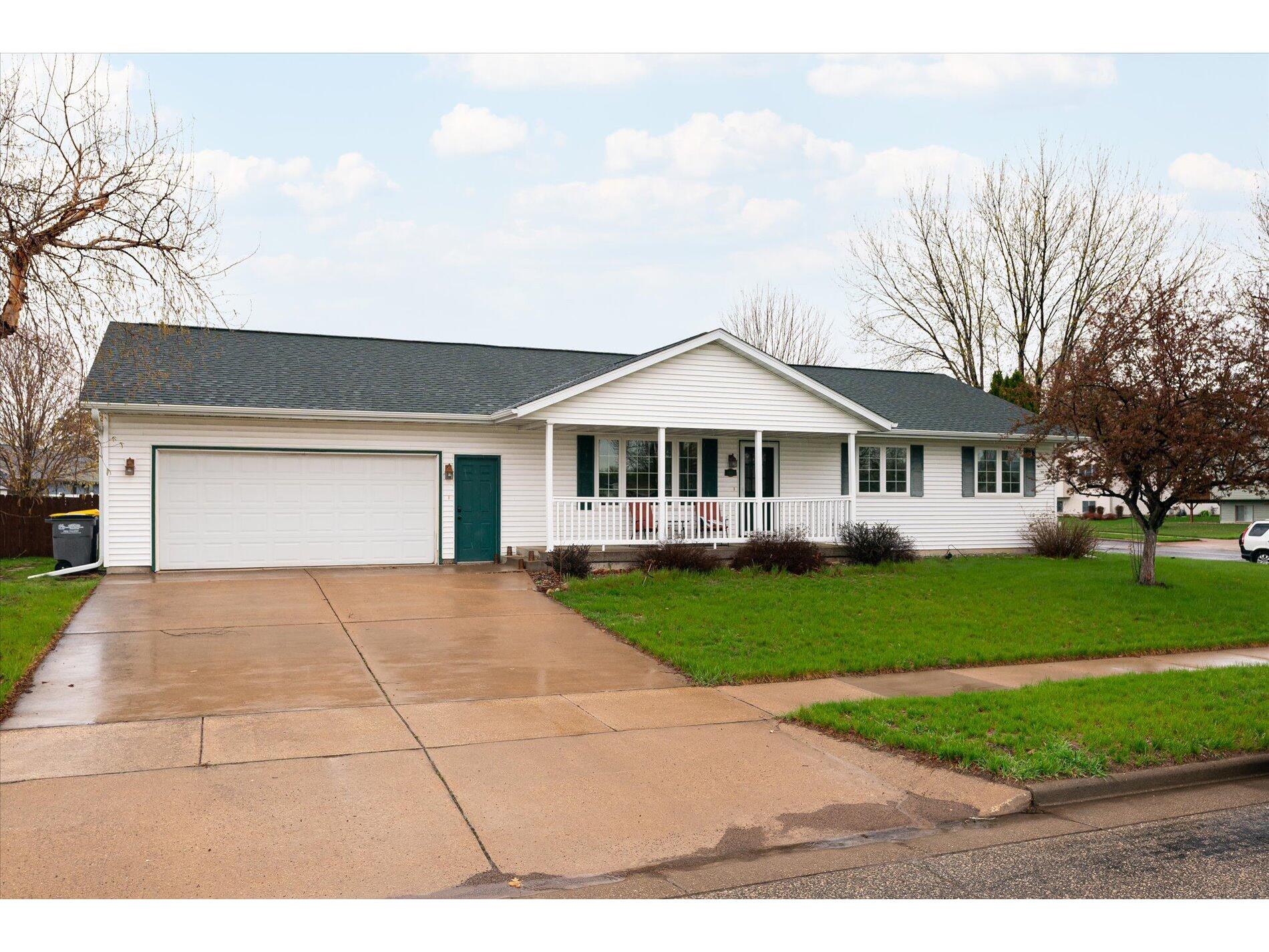 1001 Western Holmen WI 54636 1871908 image1