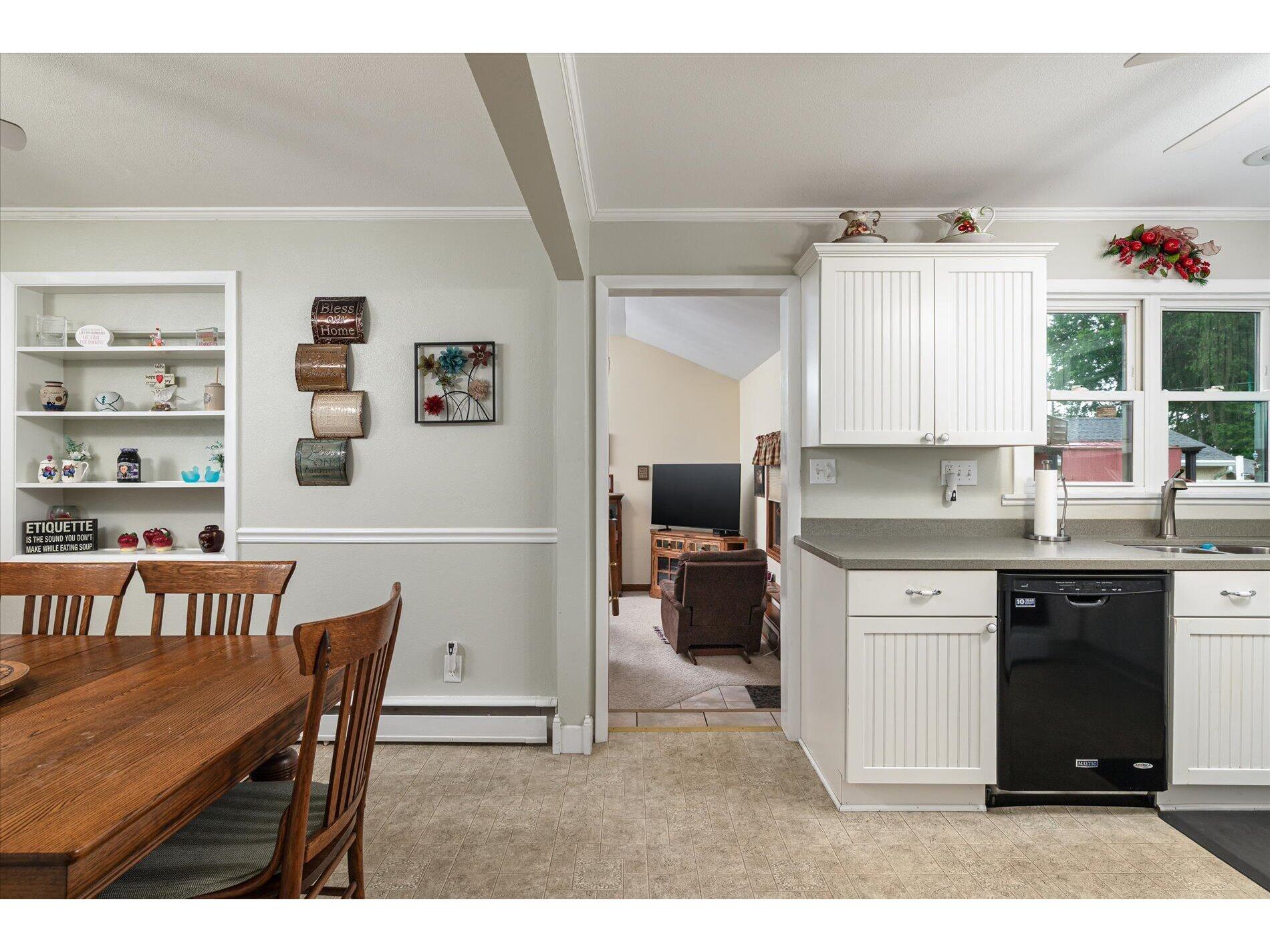 1003 Elm La Crescent MN 55947 1966863 image11