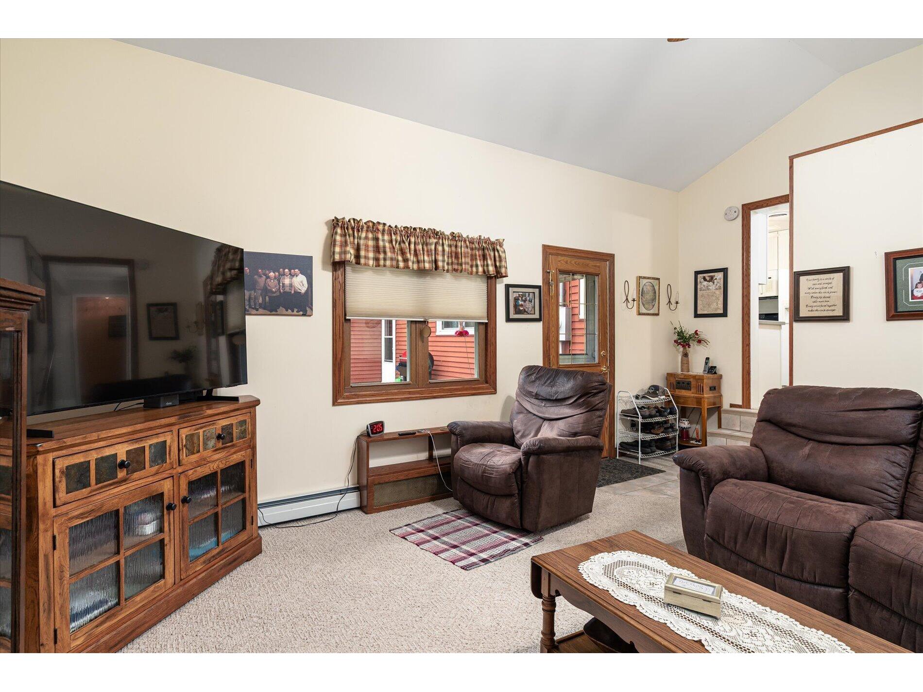 1003 Elm La Crescent MN 55947 1966863 image16