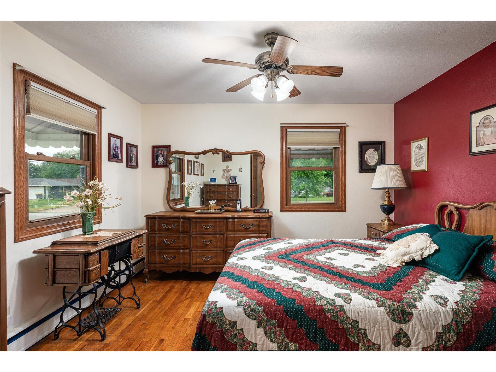 1003 Elm La Crescent MN 55947 1966863 image6