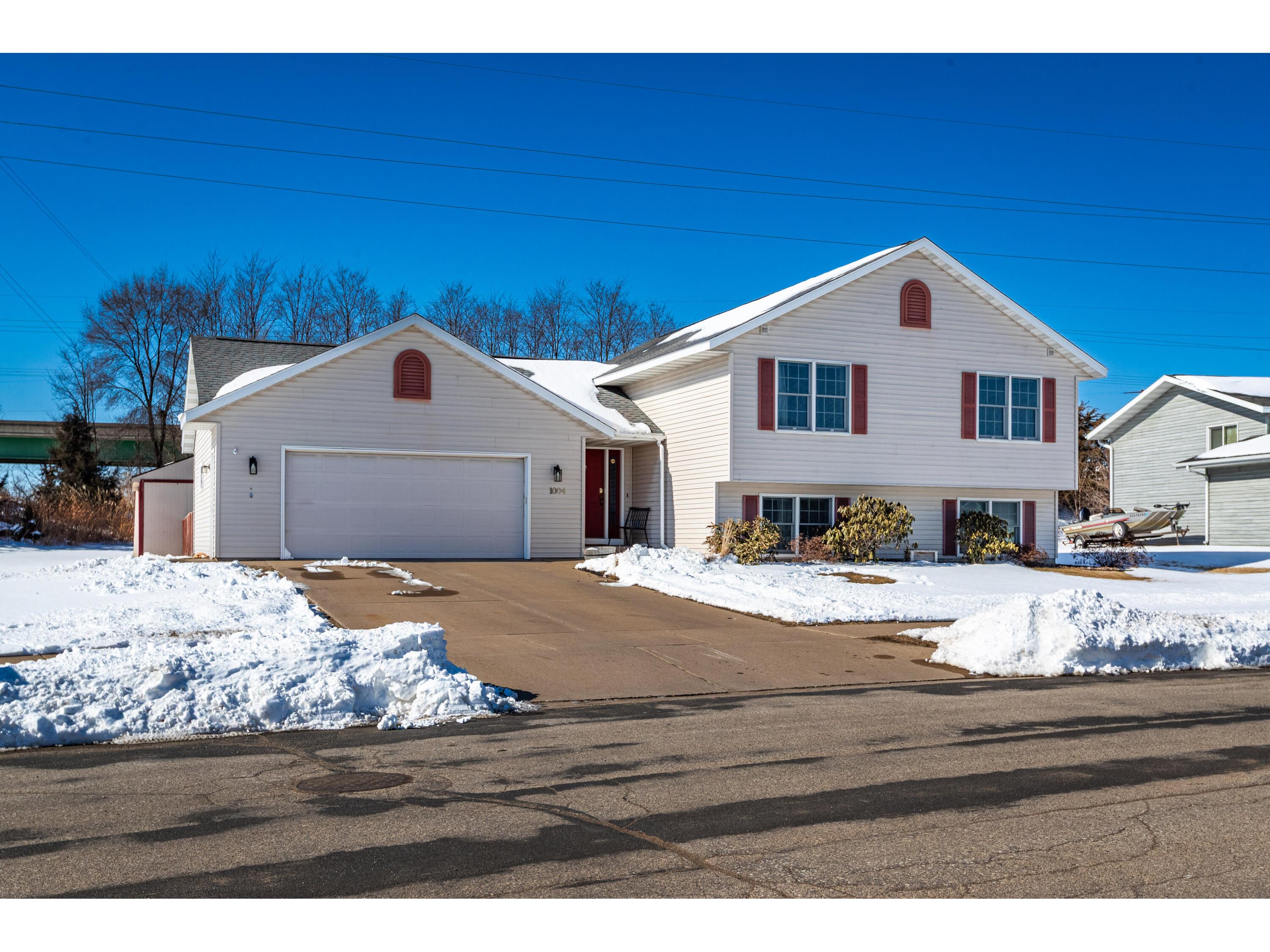 1004 Remington Holmen WI 54636 1951573 image1